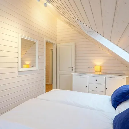 Lovely Home In Krems Iiwarderbrueck With Sauna Gols