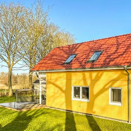 Lovely Home In Krems Iiwarderbrueck With Sauna Hébergement de vacances *