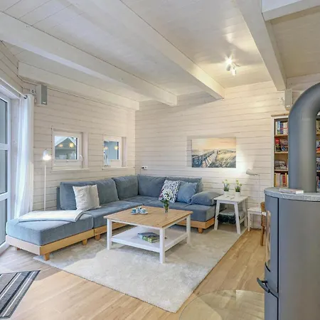 Lovely Home In Krems Iiwarderbrueck With Sauna Hébergement de vacances Gols