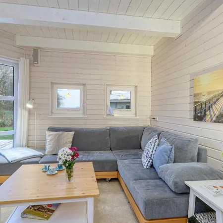 Lovely Home In Krems Iiwarderbrueck With Sauna Hébergement de vacances